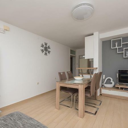 Apartmani Mona マカルスカ エクステリア 写真