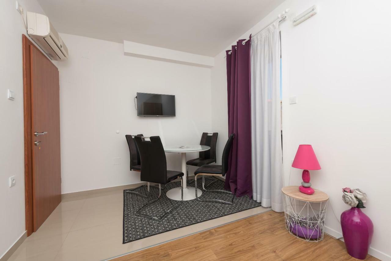 Apartmani Mona マカルスカ エクステリア 写真