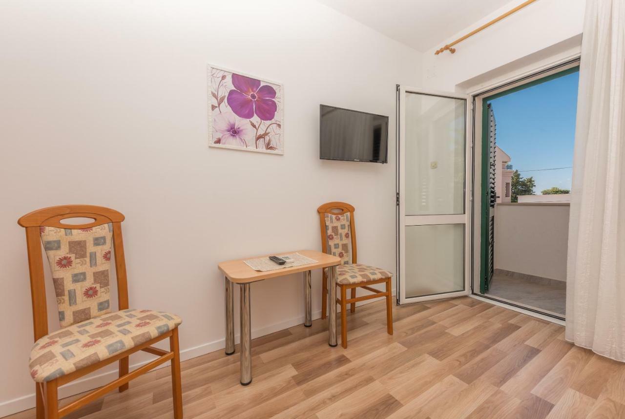 Apartmani Mona マカルスカ エクステリア 写真