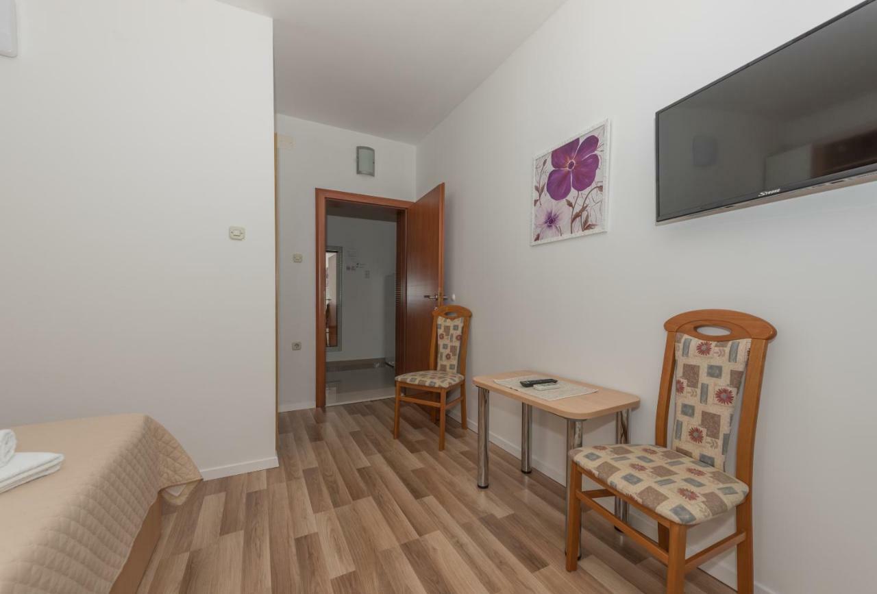 Apartmani Mona マカルスカ エクステリア 写真