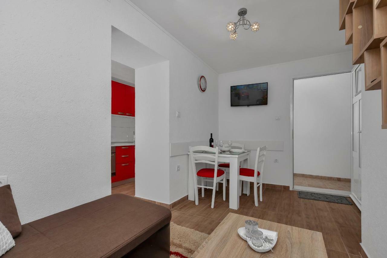 Apartmani Mona マカルスカ エクステリア 写真