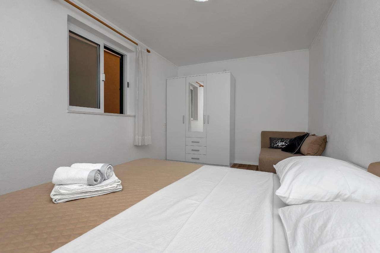 Apartmani Mona マカルスカ エクステリア 写真