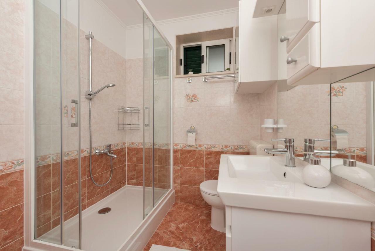 Apartmani Mona マカルスカ エクステリア 写真