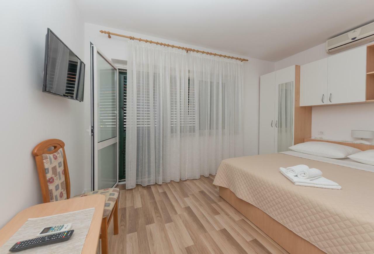 Apartmani Mona マカルスカ エクステリア 写真